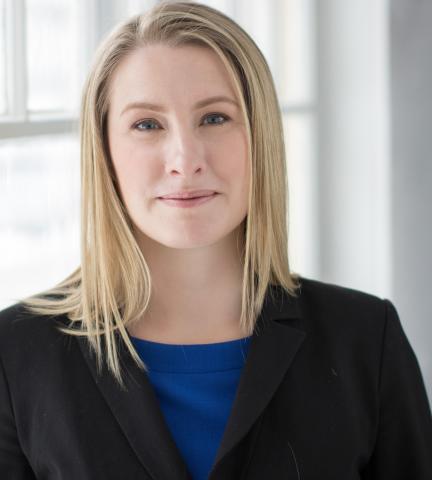 Aileen Friesen (headshot)